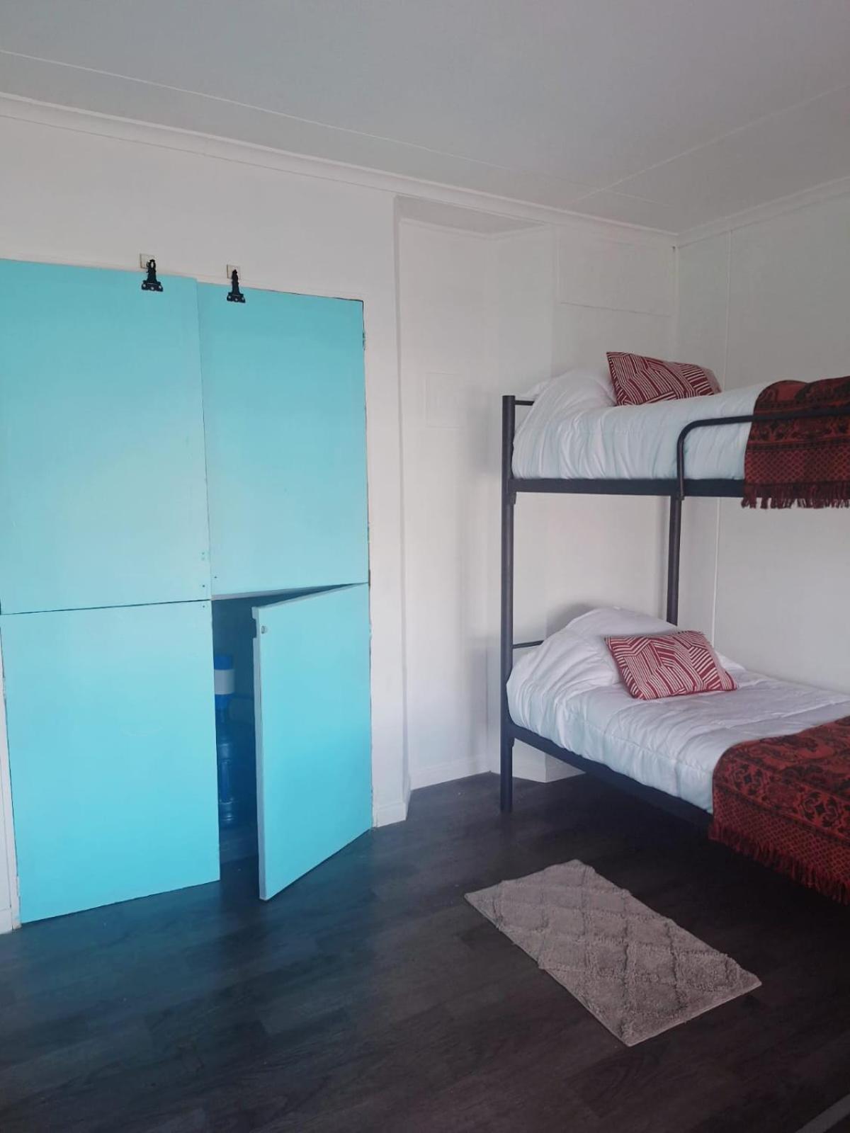 Hostel Kuntur Πουέρτο Νατάλες Εξωτερικό φωτογραφία