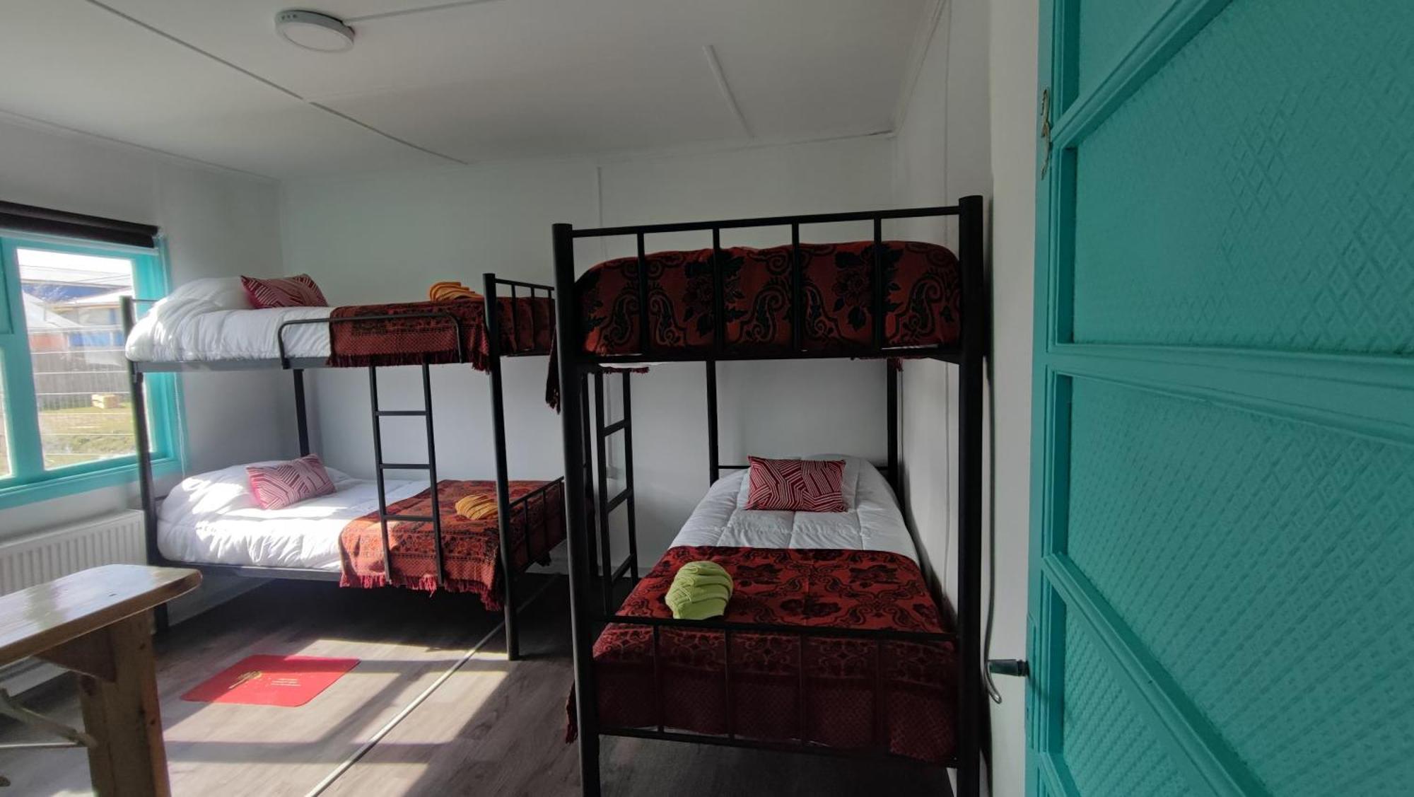 Hostel Kuntur Πουέρτο Νατάλες Εξωτερικό φωτογραφία